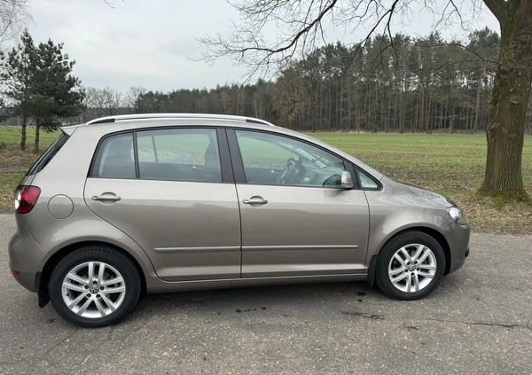Volkswagen Golf cena 38000 przebieg: 53200, rok produkcji 2011 z Buk małe 137